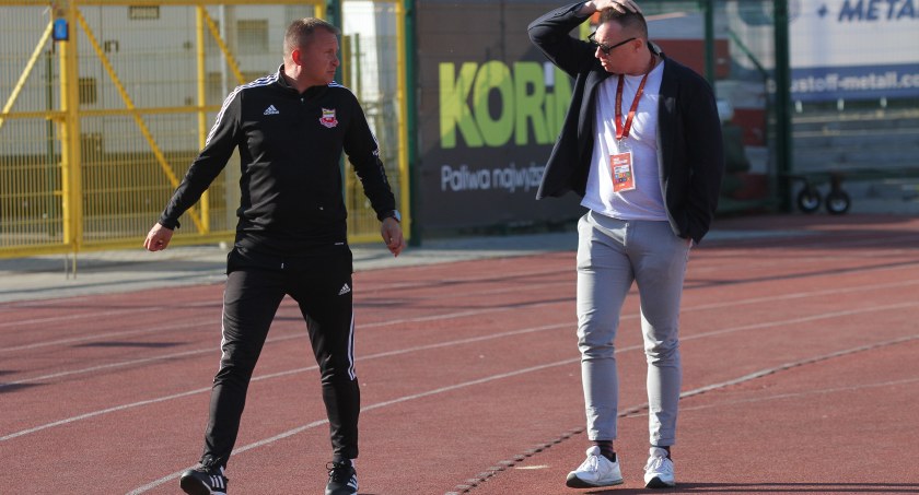 Trener Krzysztof Brede i prezes Jarosław Klauzo budują drużynę od zera.