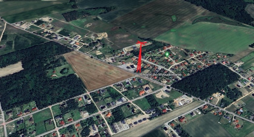 fot. Google Earth (wizualizacja masztu red.)