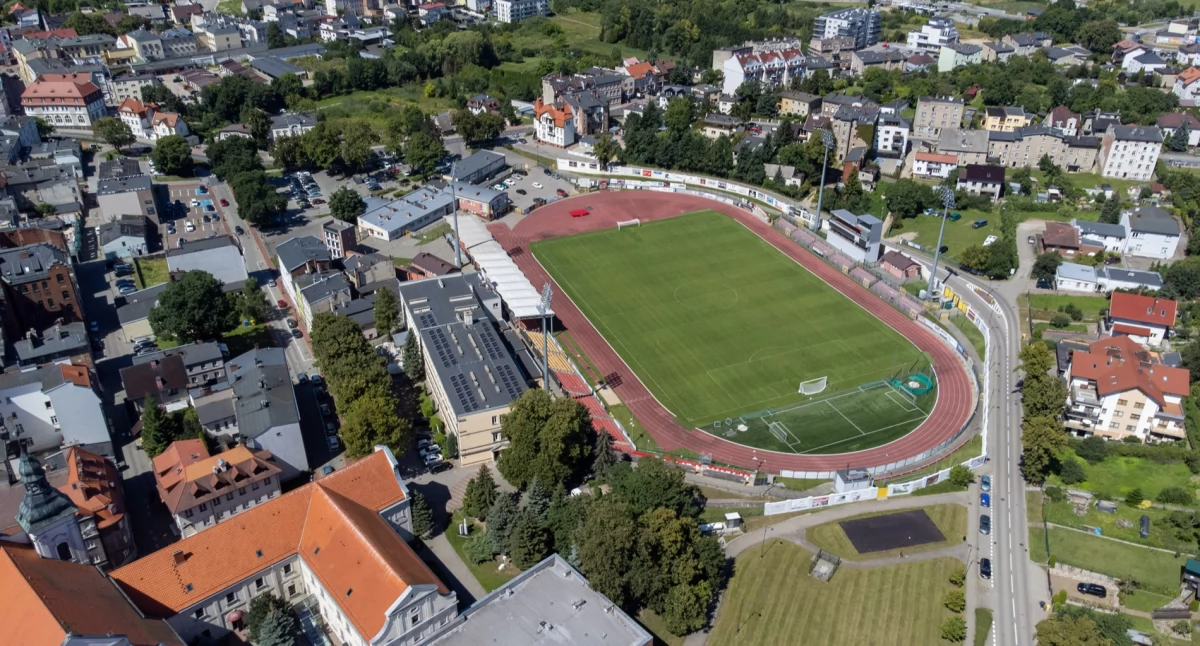 Jubileusze, lecie sekcji lekkoatletycznej Chojniczanki jubileuszowy mityng Stadionie Miejskim - zdjęcie, fotografia