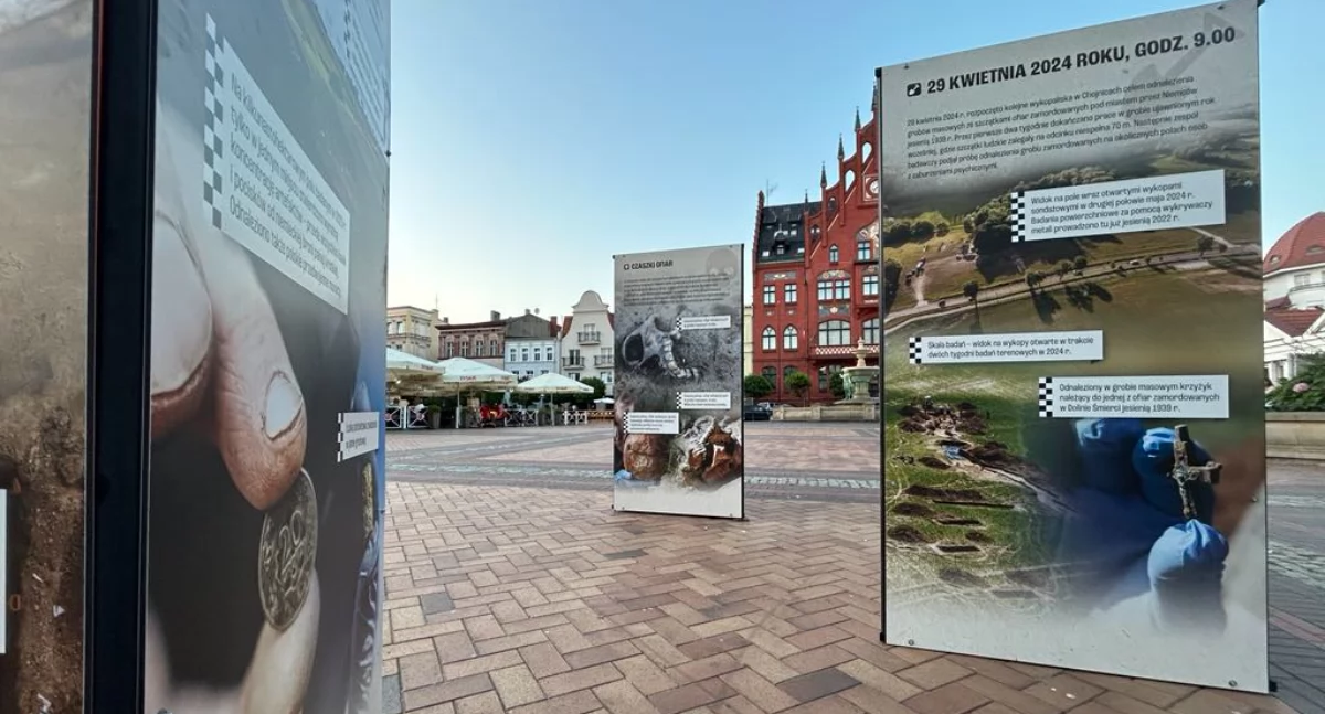 Wystawa, Dziś otwarcie wystawy poświęconej niemieckim zbrodniom Dolinie Śmierci - zdjęcie, fotografia