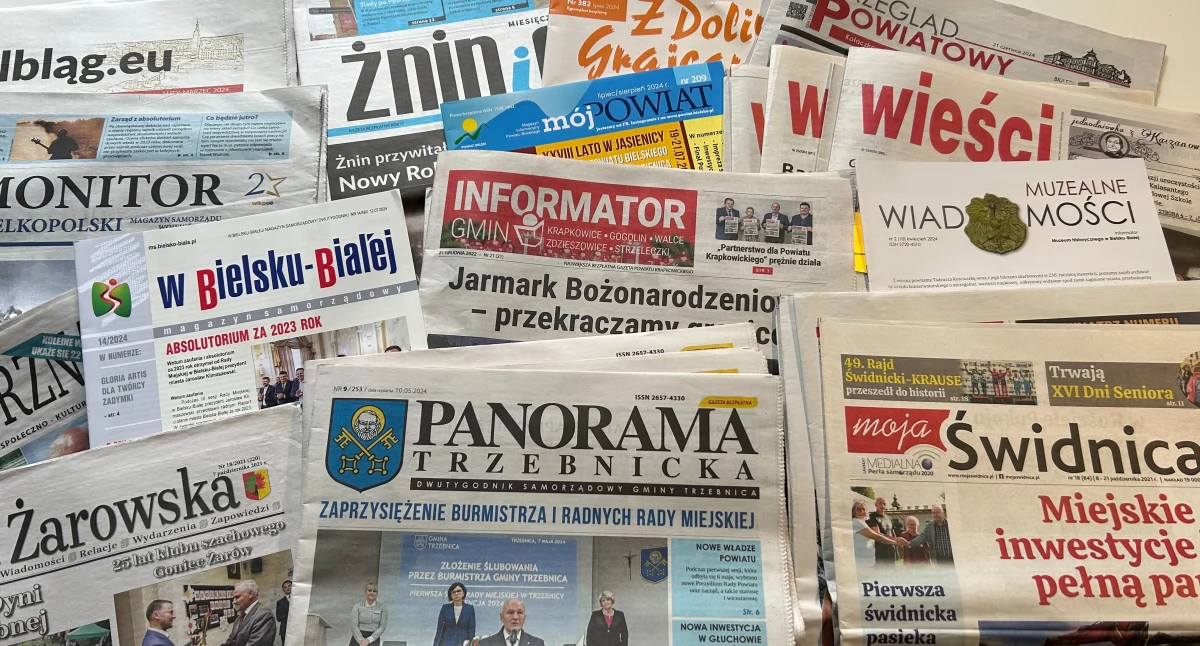 Wydarzenia publiczne, Oświadczenie sprawie konieczności zakazu prowadzenia mediów przez władze samorządowe - zdjęcie, fotografia