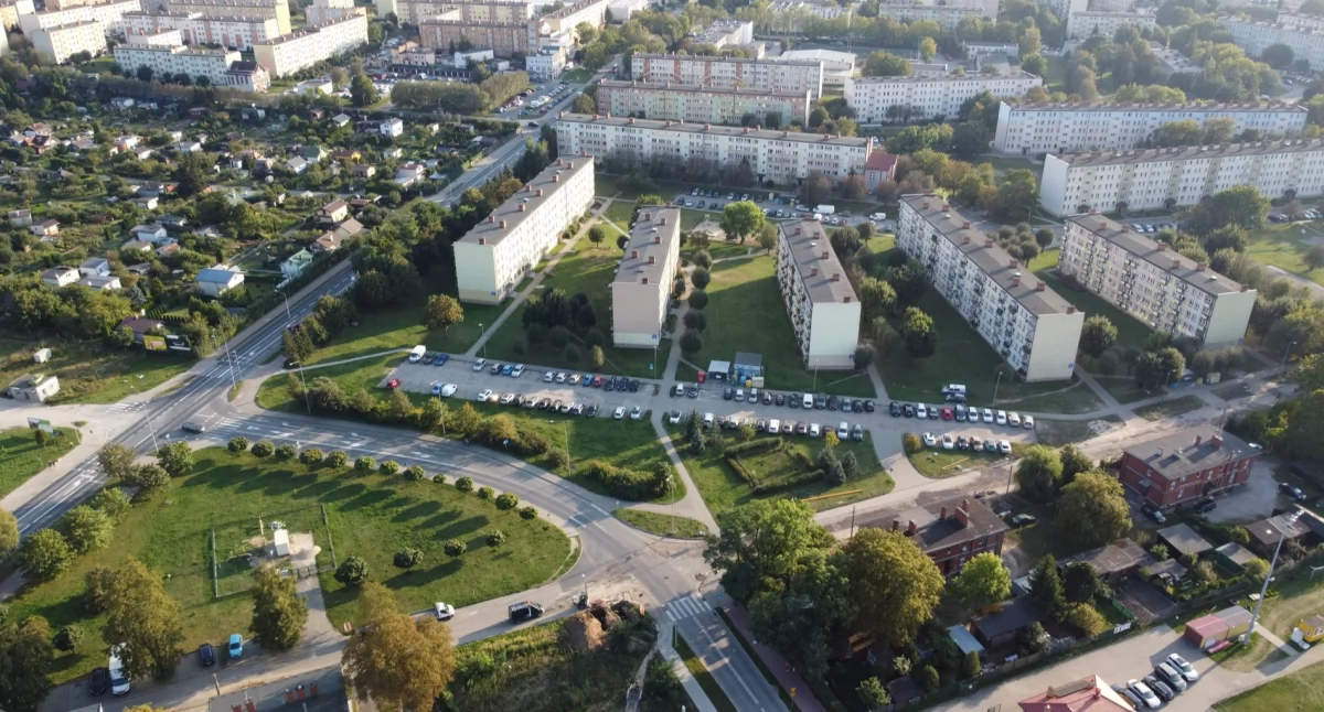 Pogoda w regionie, Kaloryfery wczoraj Chojnicach ciepłe - zdjęcie, fotografia