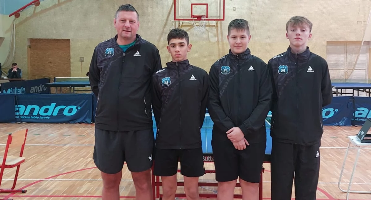 UKS Ad-Bet Ósemka Chojnice: od lewej M.Brieger, T.Górny, Sz.Rzechtalski i N.Orlikowski
