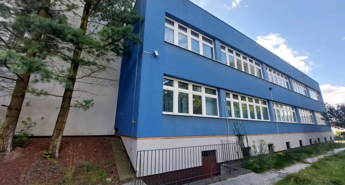 Inwestycje i remonty, Sprzedaż budynku banku Kościerskiej może pójść deweloperom rękę - zdjęcie, fotografia
