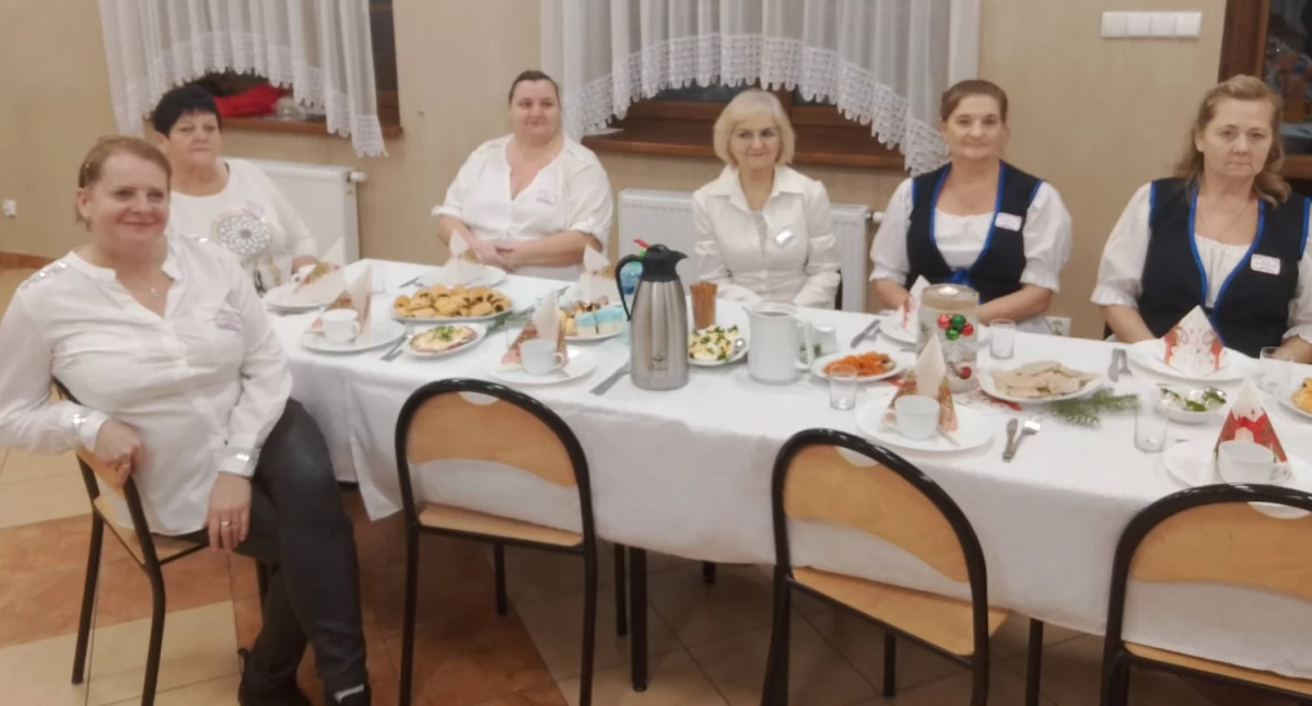 Święta, Wigilijne spotkanie Zarządu Gminnego Kłodawie - zdjęcie, fotografia