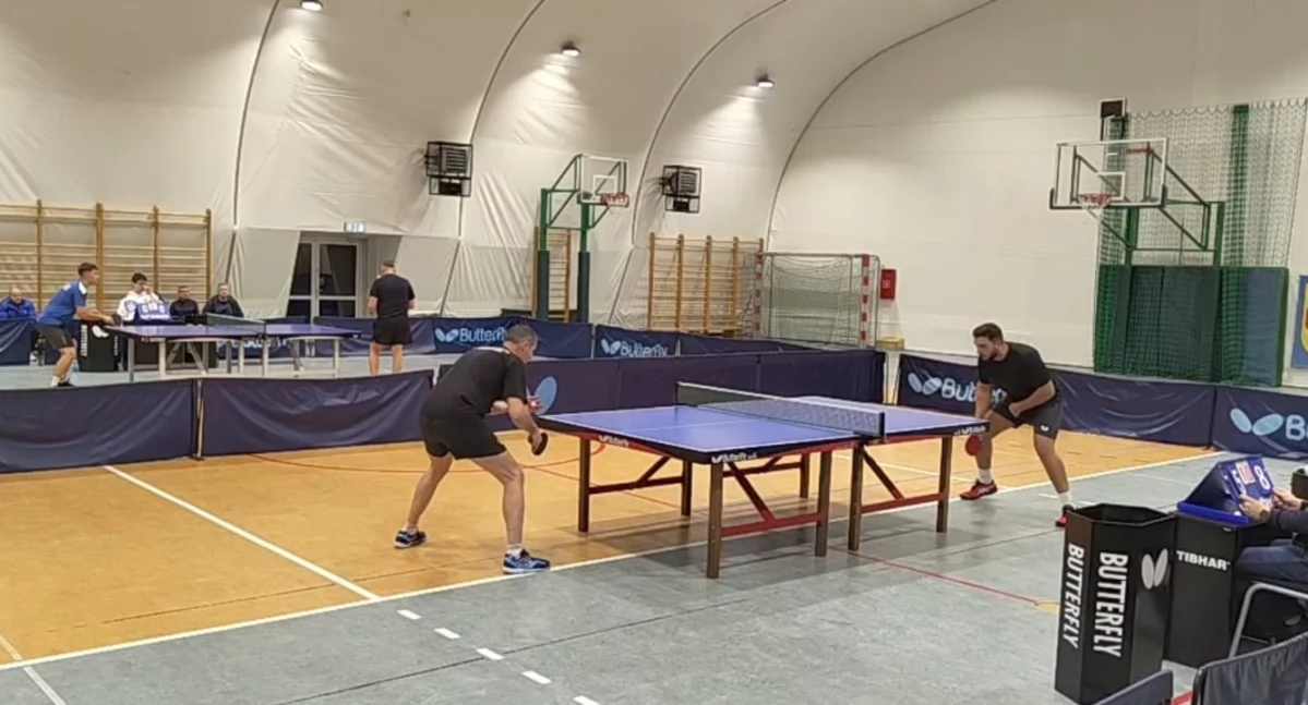 tenis stołowy, Tylko punkt Chojnice meczu Beniaminkiem Starogard Gdański - zdjęcie, fotografia