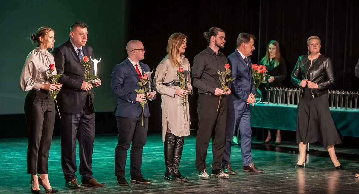 Artykuł sponsorowany, Powiatowe wyróżnienia rusza plebiscyt „Dokonania Roku” - zdjęcie, fotografia