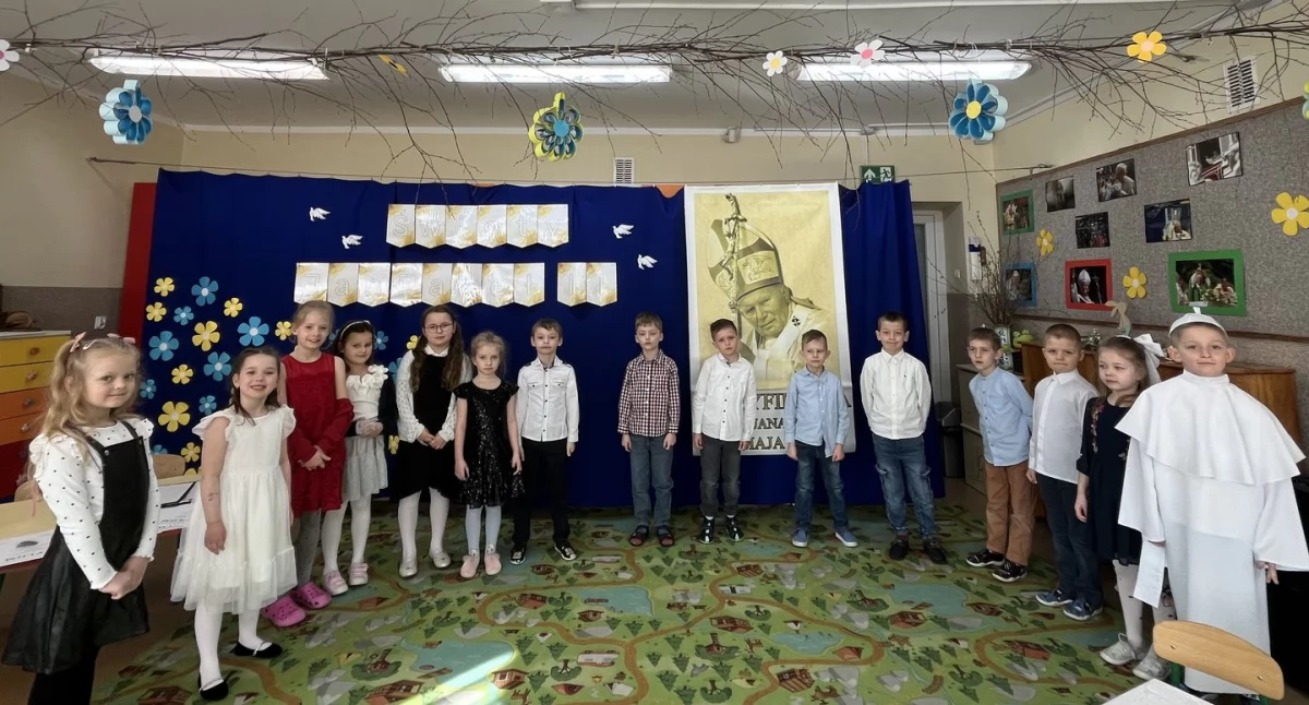 Edukacja, Przedszkolaki wspominały Pawła - zdjęcie, fotografia