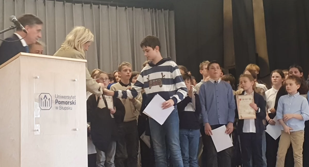 Edukacja, Sukces uczniów finale edycji Matematycznej - zdjęcie, fotografia