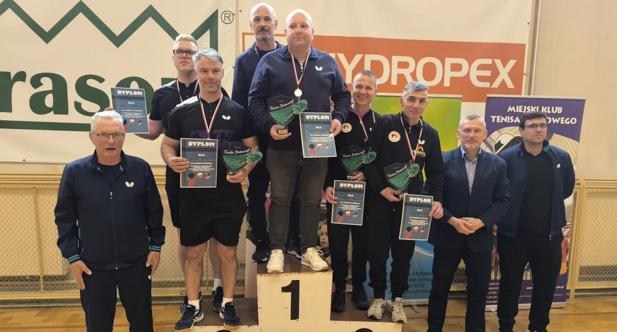 Na najniższym stopniu podium M.Pawlak i A.Domachowski/fot. TS Chojnice