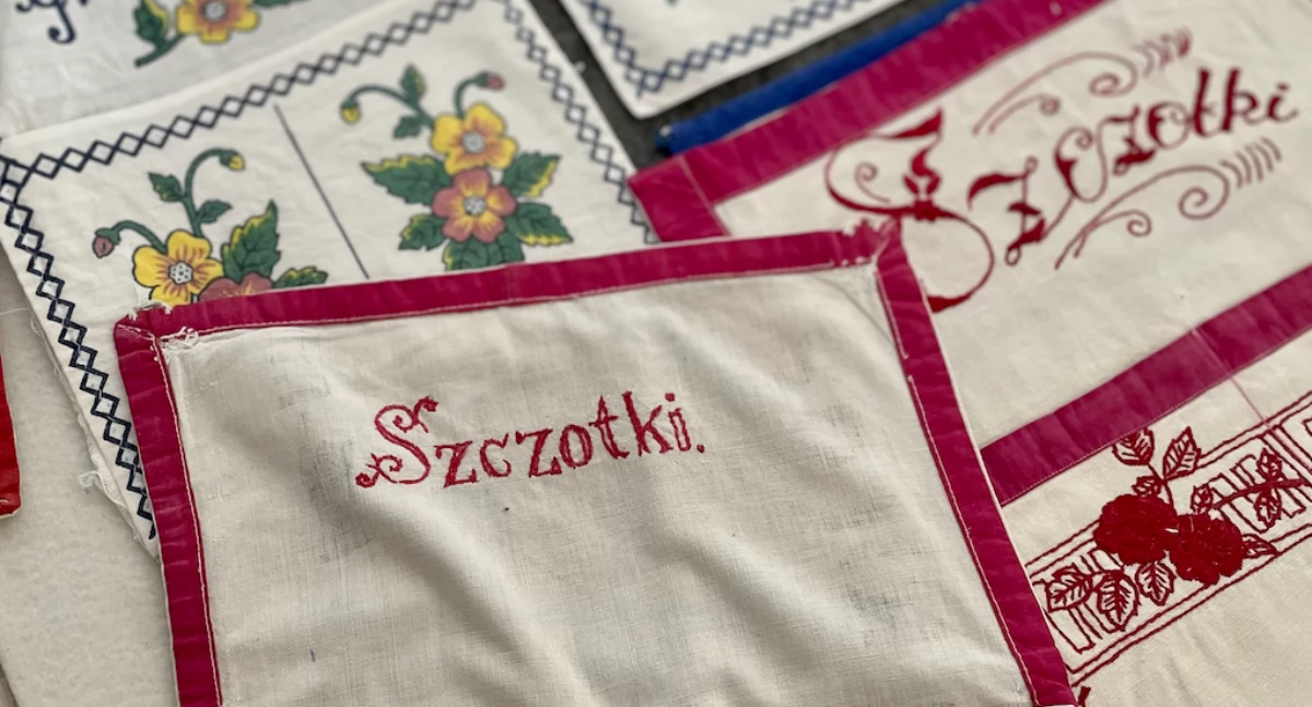Wydarzenia publiczne, Makatki ząbki kieszonki etnograficzna opowieść przytulności dawnej pomorskiej - zdjęcie, fotografia