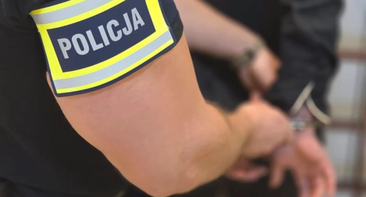 Kronika policyjna, kieszeni miał mefedron systemie wyrok Policjanci zwieść nerwom - zdjęcie, fotografia