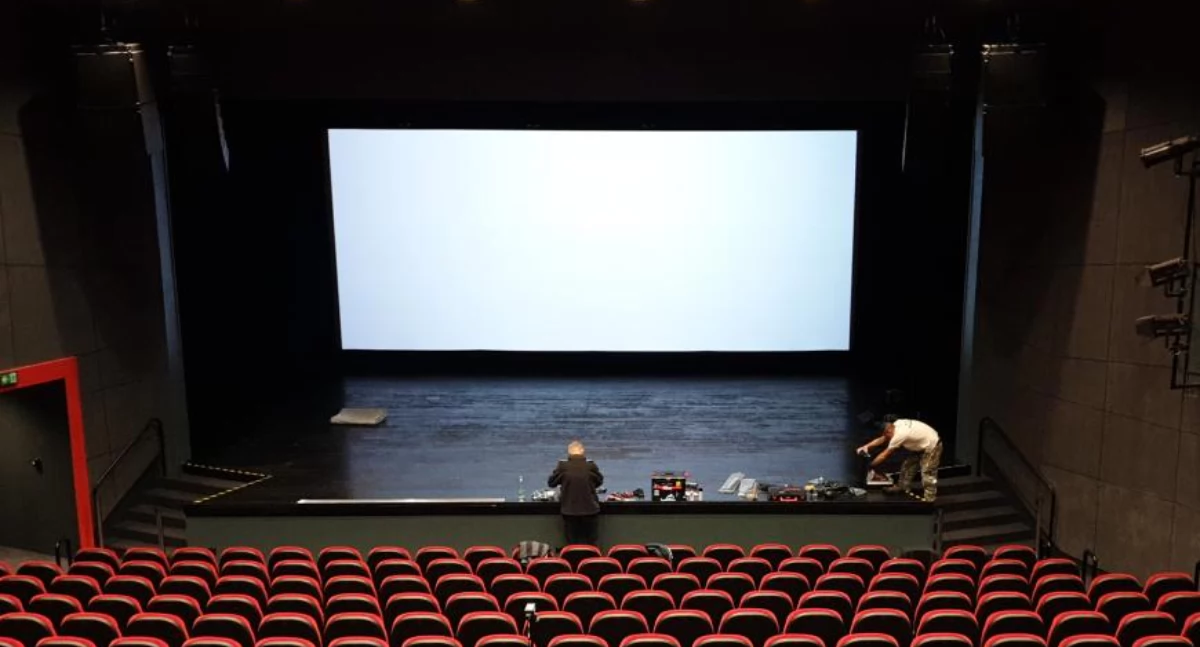 Kino, ekran Chojnicach piksele tańczą! - zdjęcie, fotografia