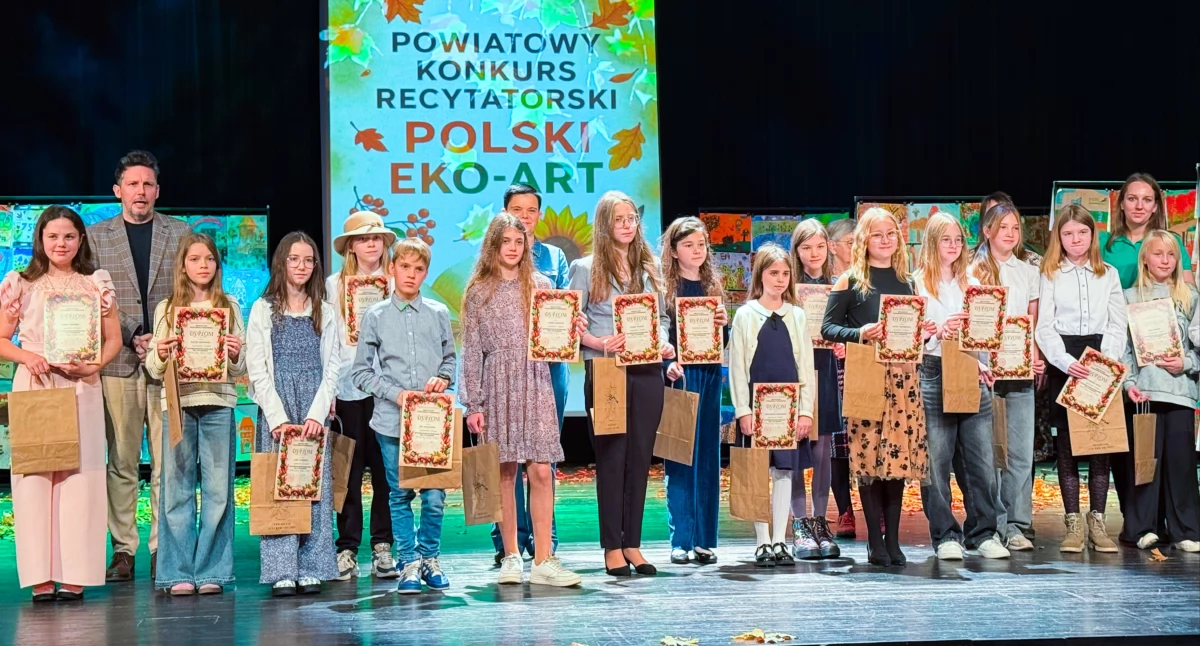 Wydarzenia publiczne, Marcelina Sawicka Gabriela Czerwińska Helena Sułkowska Michał najlepsi konkursie - zdjęcie, fotografia