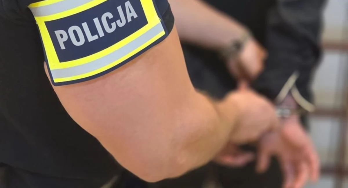 Kronika policyjna, Jeden trafił szpitala aresztu zatrzymanych jednego - zdjęcie, fotografia