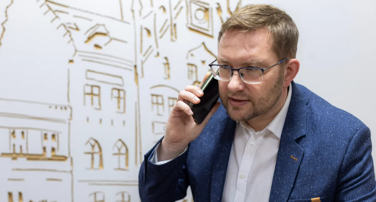 Wydarzenia publiczne, Przemysław Zientkowski biblioteka nadążać wiekiem niszczenia działa - zdjęcie, fotografia
