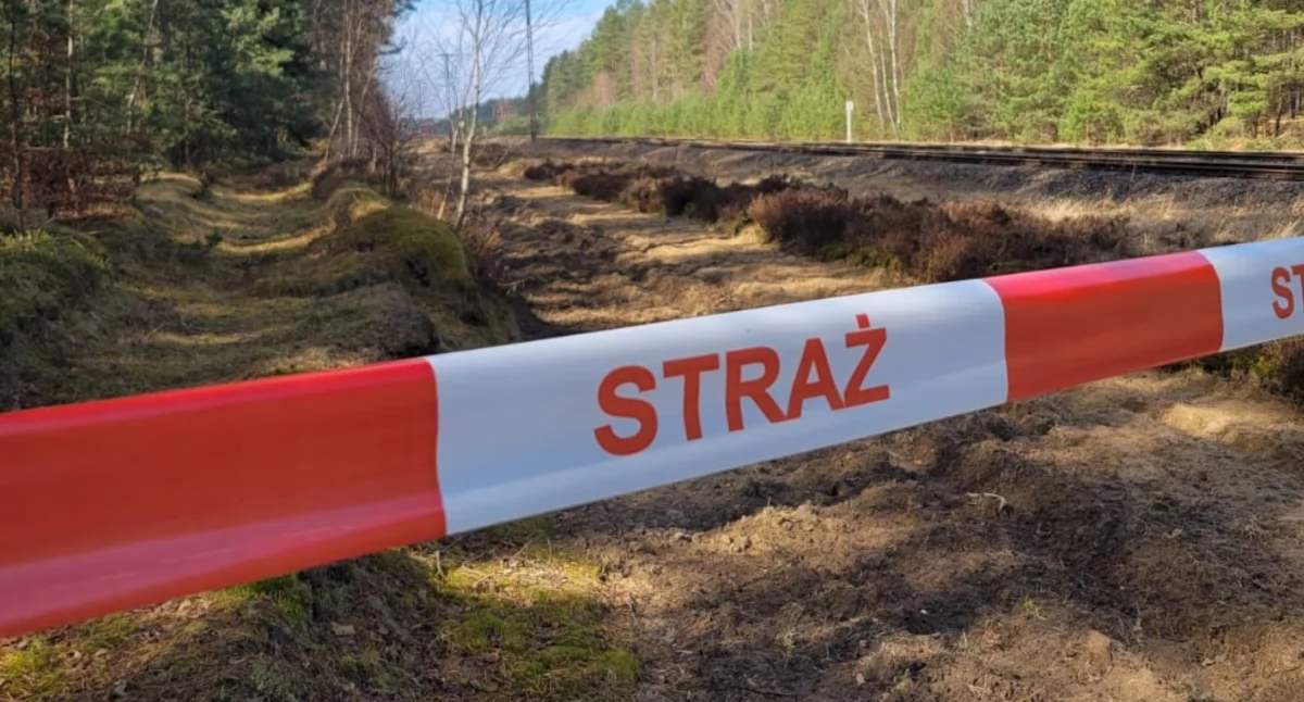 Straż pożarna, Strażacy będą ćwiczyć lasach koło Czerska Możliwe przeloty śmigłowców - zdjęcie, fotografia