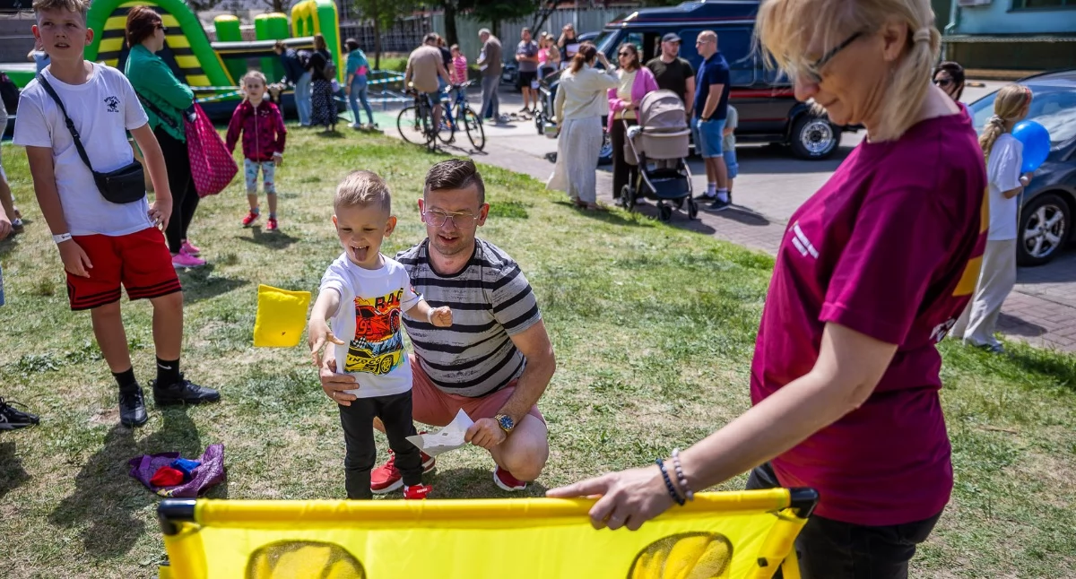 Czas wolny, Sukces Festynu Rodzinnego Szultka Sport! Pogoda frekwencja uśmiechy dopisały medal - zdjęcie, fotografia