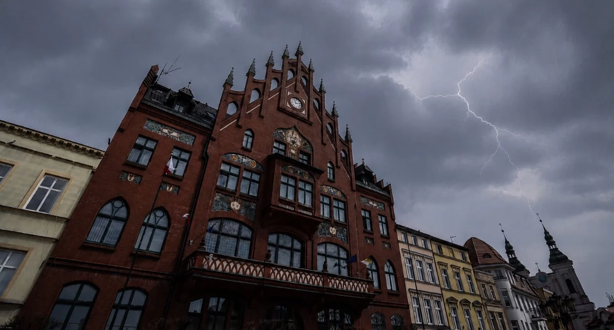 Pogoda w regionie, Nadciąga uderzenie żywiołu Sprawdź jakich godzinach pogoda regionie będzie najgorsza - zdjęcie, fotografia