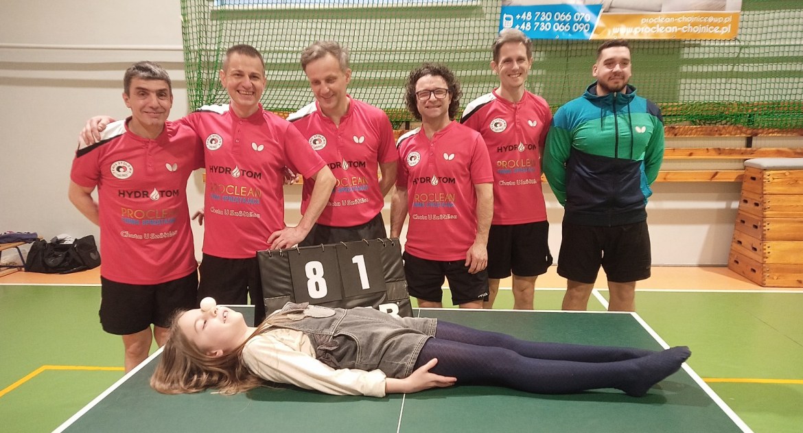 tenis stołowy, Chojnice prostej drodze tenisa stołowego Chojniczanie wygrali kolejny rundzie finałowej - zdjęcie, fotografia