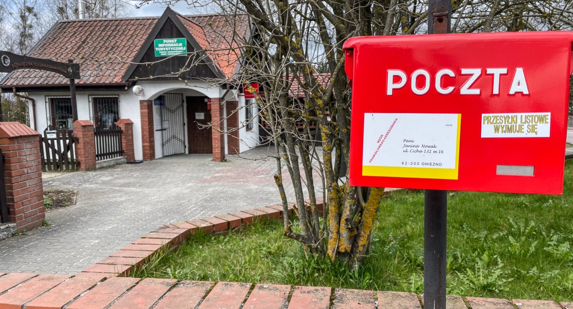 Interwencje Czasu Chojnic, nadasz listu odbierzesz paczki punkt pocztowy ponownie znika Charzyków - zdjęcie, fotografia