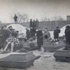 Oficjalny pogrzeb ofiar
z Doliny Śmierci miał
miejsce 8 grudnia 1945
roku. Zwłoki...