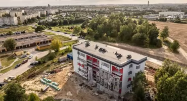 Blok TBS w Chojnicach na finiszu. Jesienią odbiory
