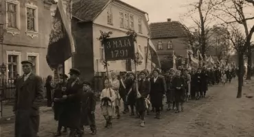 Chojnice przeciw rozwodom? Sensacyjny protest kobiet sprzed lat odnaleziony w archiwach
