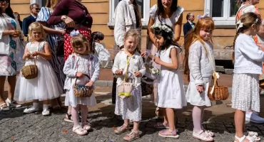 Chojniczanie przeszli w procesji Bożego Ciała