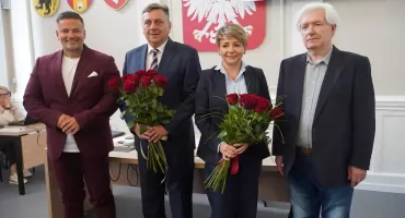 Burmistrz Człuchowa z absolutorium i wotum zaufania