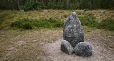 Makieta „polskiego Stonehenge” trafiła do Chojnic