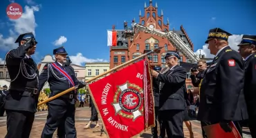 160 lat OSP Chojnice i Powiatowy Dzień Strażaka. Uroczystości na chojnickim Starym Rynku