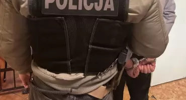 Sześciu poszukiwanych wpadło w trzy dni. Dwóch się wykupiło, reszta siedzi