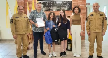Sukces na skalę kraju. Soraya Essaadi i Natalia Różek z Chojnic wygrały prestiżowy konkurs strażacki