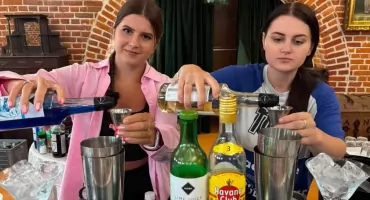 Uczniowie z Technikum nr 3 w Chojnicach szkolą się na baristów i barmanów