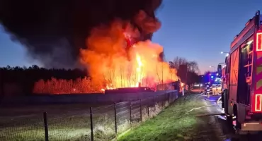 „100 pożarów na 100 lat Czerska?”. Komendant PSP odniósł się do serii pożarów