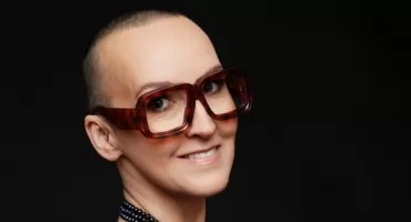 Seksualność, emocje i teatr. Kim jest Mira Gosc Gosc - prelegentka lipcowego spotkania w Centrum Kukły Polskiej?