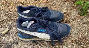 Porzucone ubrania nad jeziorem Gardliczno Duże. Policja z Chojnic szuka właściciela