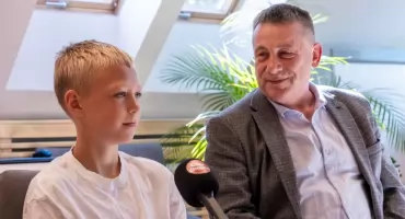 Ruszył tak szybko, że stoper trenera ledwo nadążył!